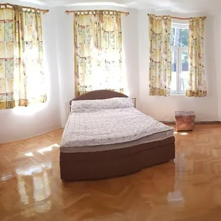 Velika Aleja Ilidza Villa